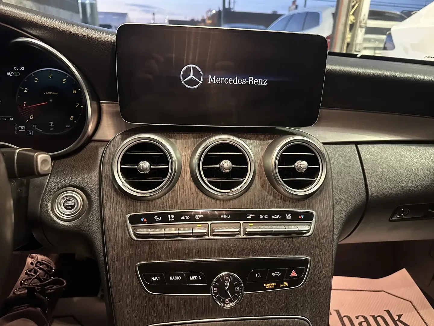 Mercedes-Benz C 300 AMG* BURMESTER* 4MATIC* Coupe* Digital* 2кл, снимка 14 - Автомобили и джипове - 55198838