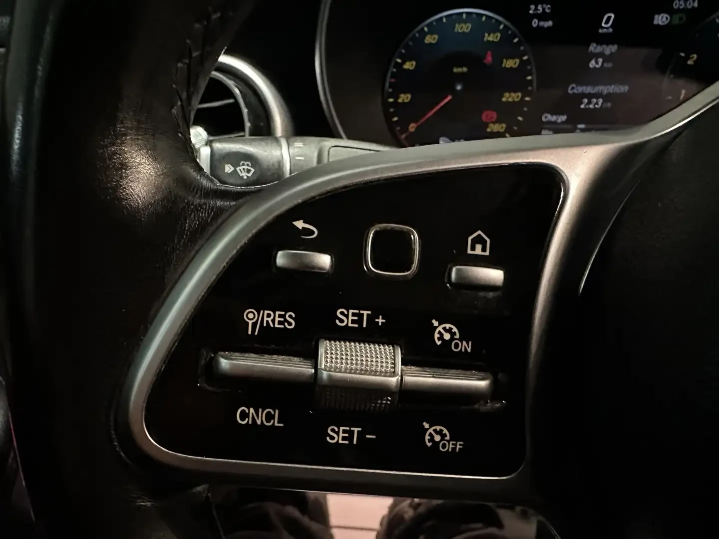 Mercedes-Benz C 300 AMG* BURMESTER* 4MATIC* Coupe* Digital* 2кл, снимка 15 - Автомобили и джипове - 55198838