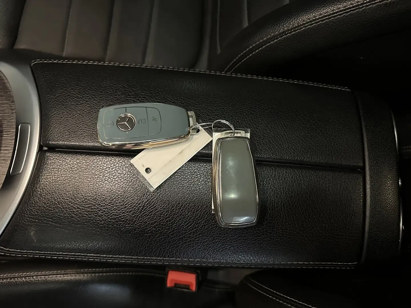 Mercedes-Benz C 300 AMG* BURMESTER* 4MATIC* Coupe* Digital* 2кл, снимка 17 - Автомобили и джипове - 55198838