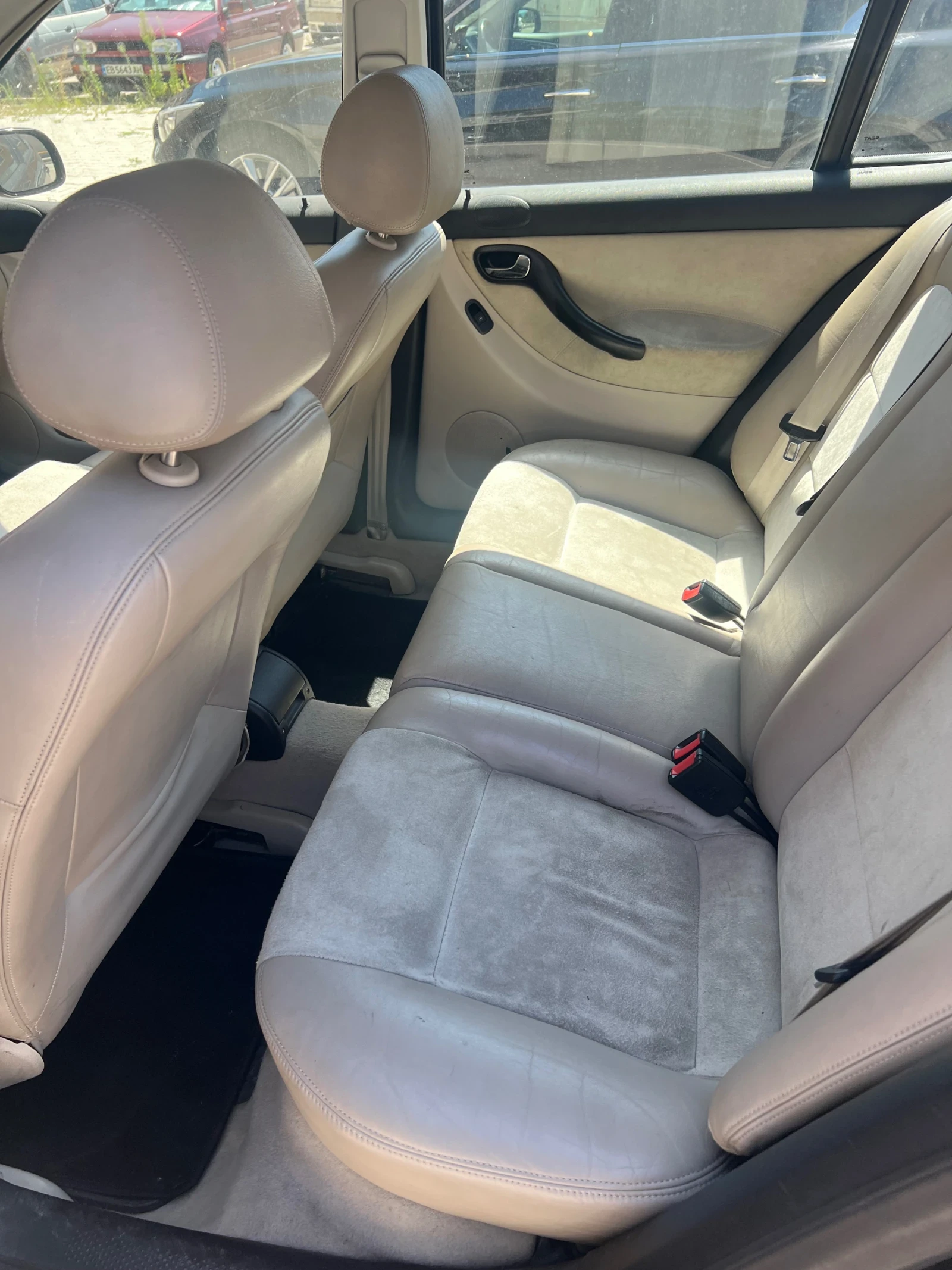 Seat Toledo VR5, снимка 9 - Автомобили и джипове - 55442185