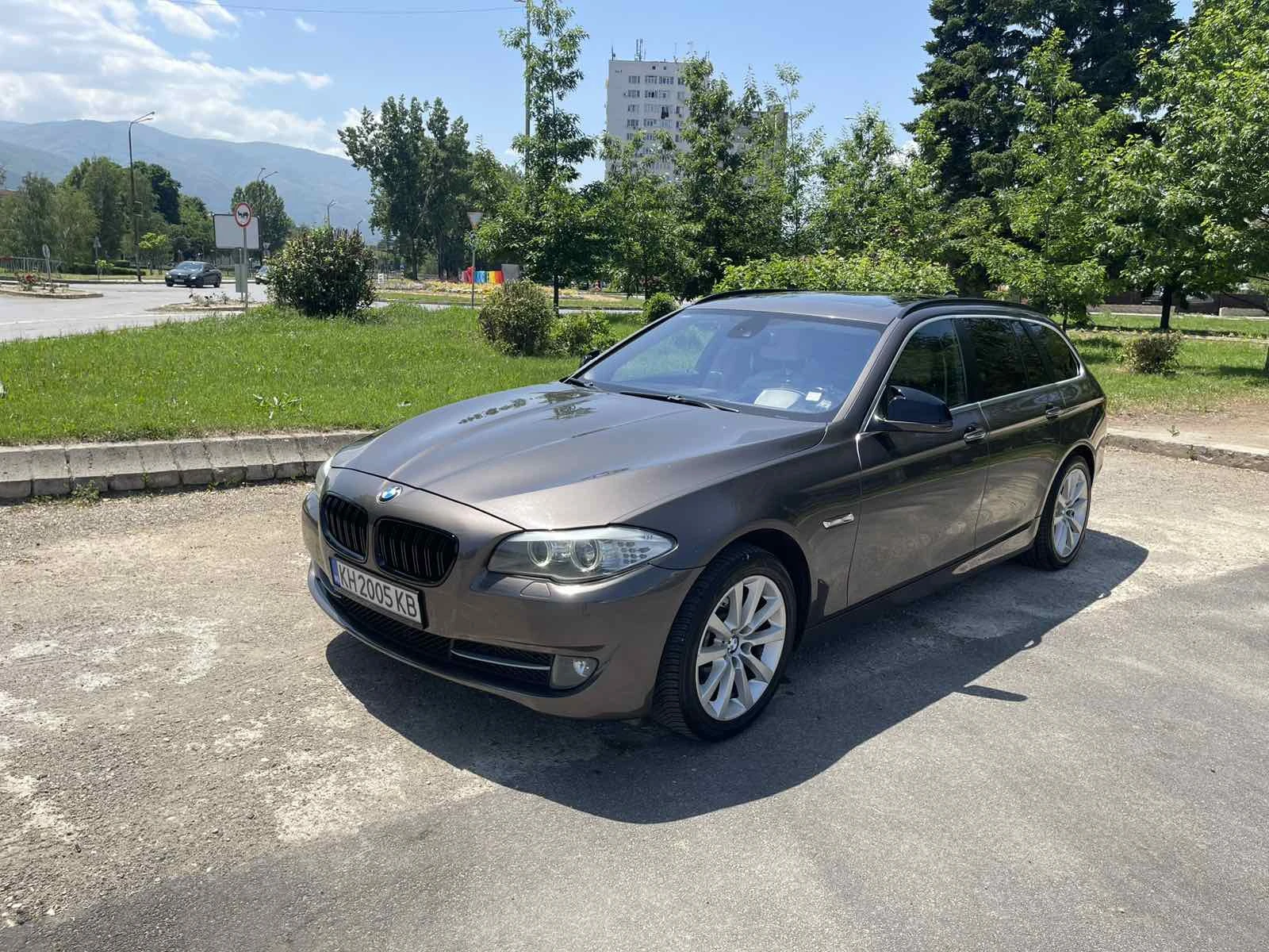 BMW 520 2.0 D, снимка 2 - Автомобили и джипове - 56484968