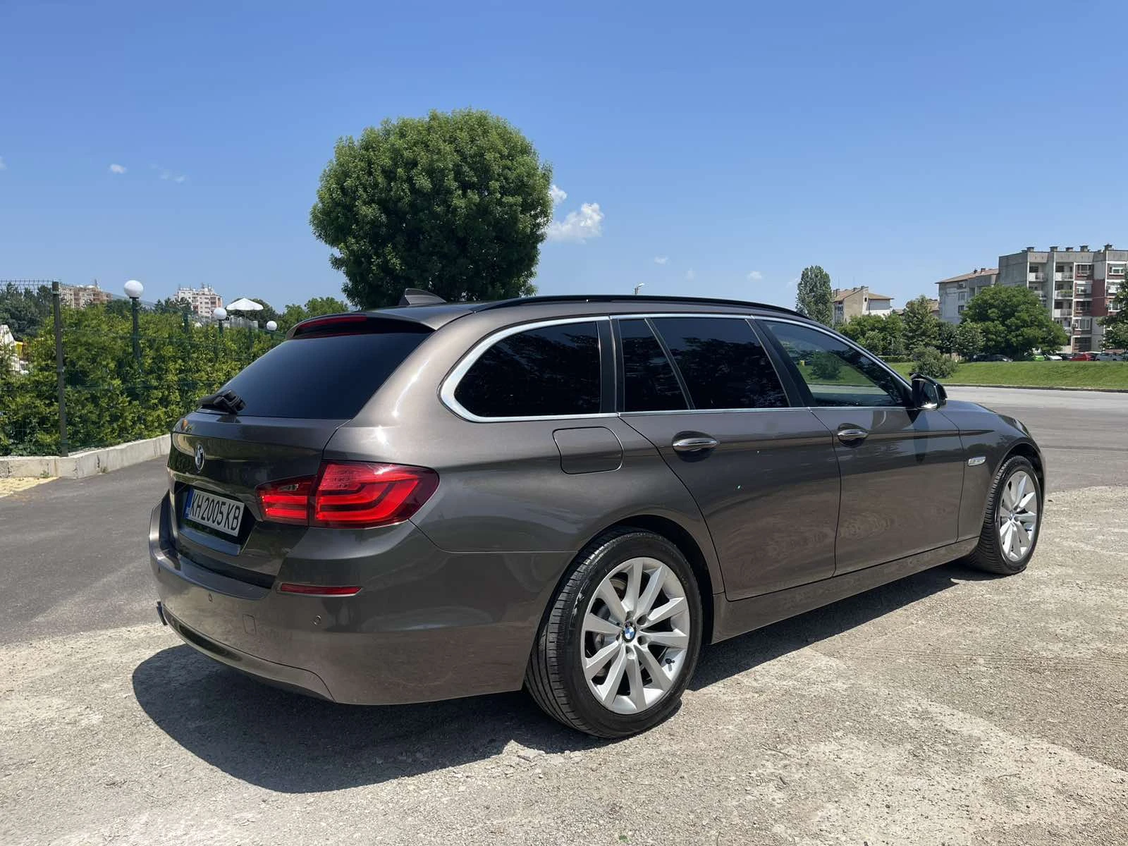 BMW 520 2.0 D, снимка 10 - Автомобили и джипове - 56484968