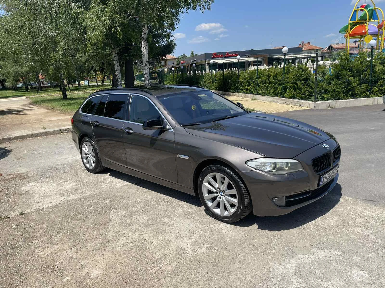 BMW 520 2.0 D, снимка 8 - Автомобили и джипове - 56484968