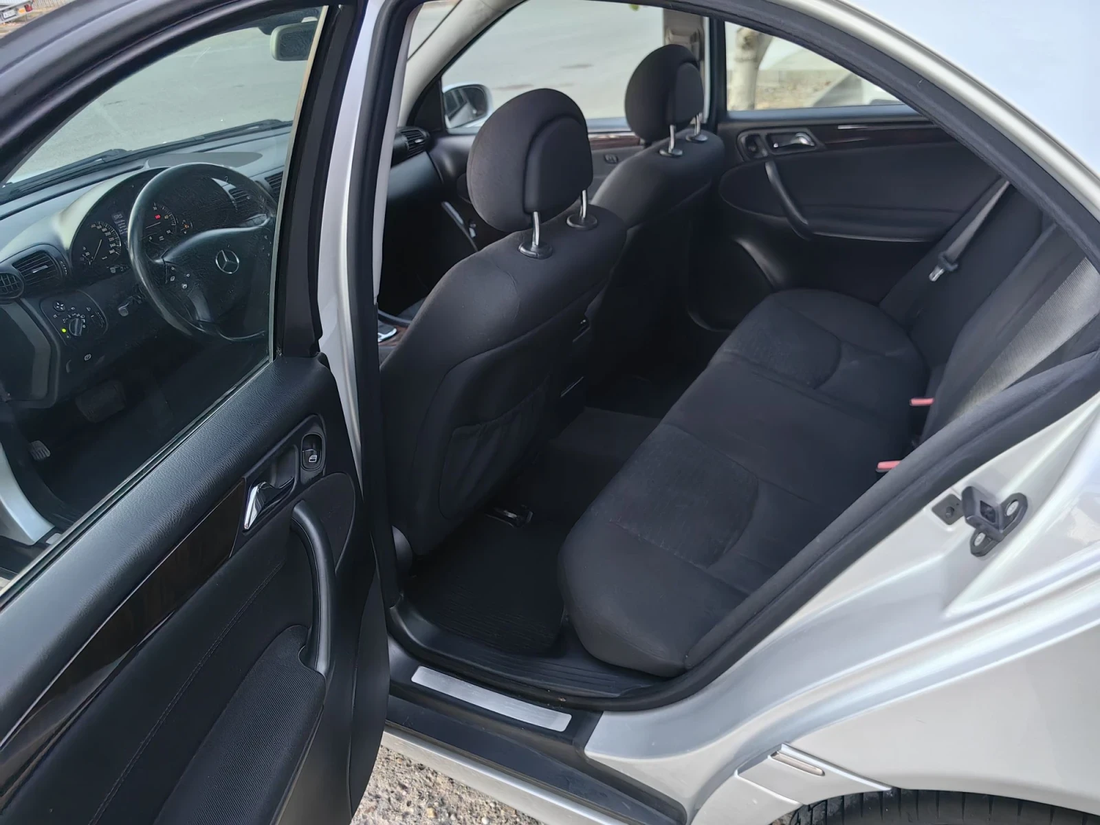 Mercedes-Benz C 220 C220cdi 150kc Automatic | Mobile.bg � ����������� 13