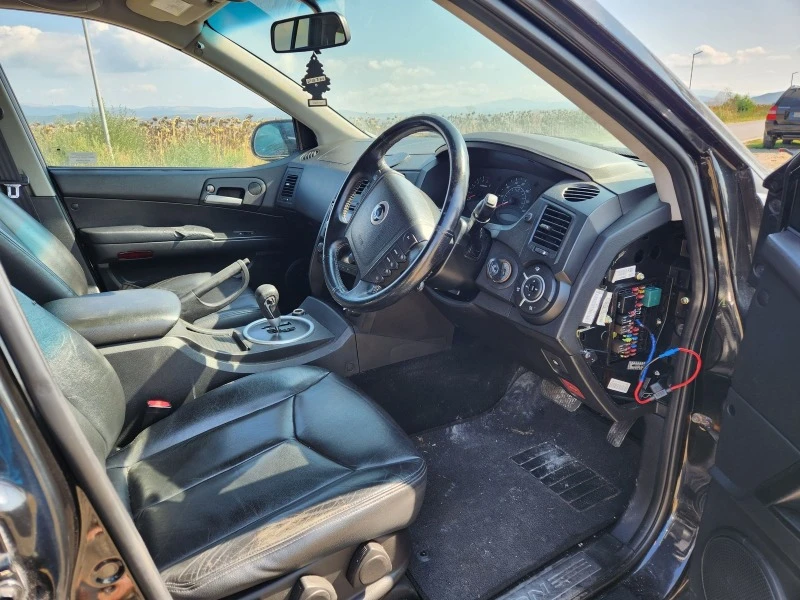 SsangYong Kyron 2.0xdi auto, снимка 10 - Автомобили и джипове - 42043978