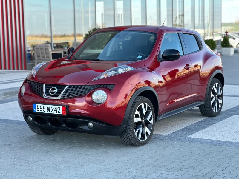 Nissan Juke 1.6iАВТОМАТИК, снимка 2 - Автомобили и джипове - 48019213