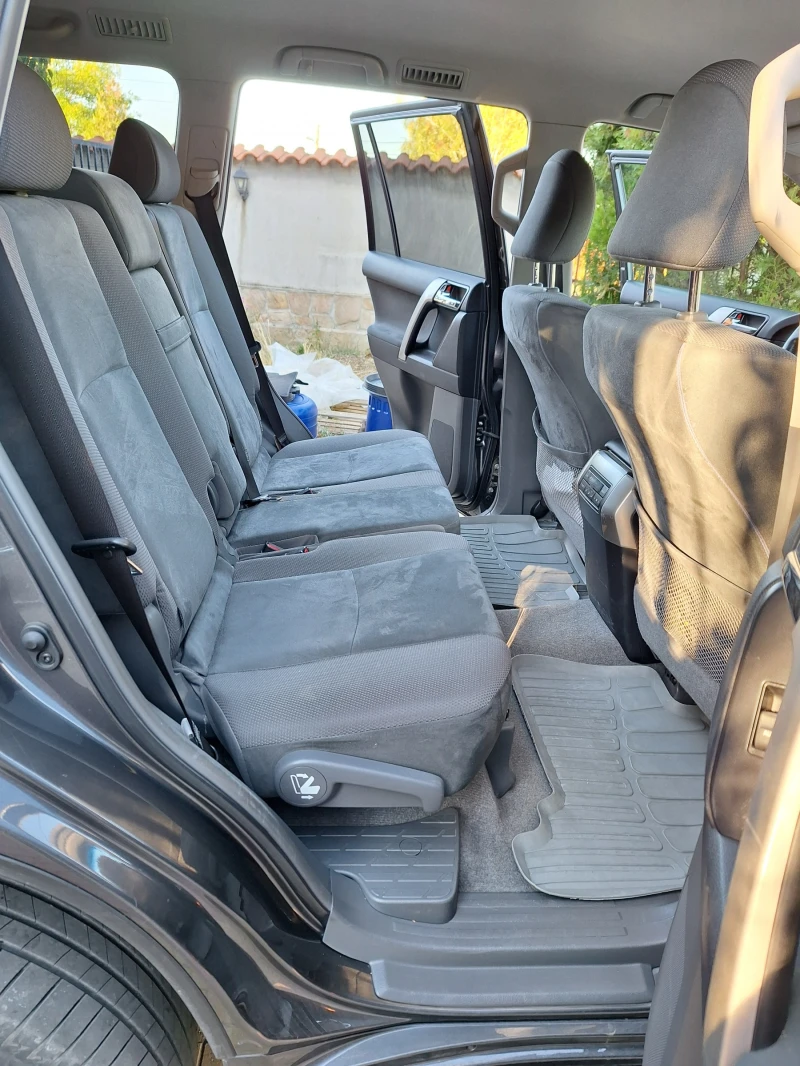 Toyota Land cruiser 150, снимка 10 - Автомобили и джипове - 52657414