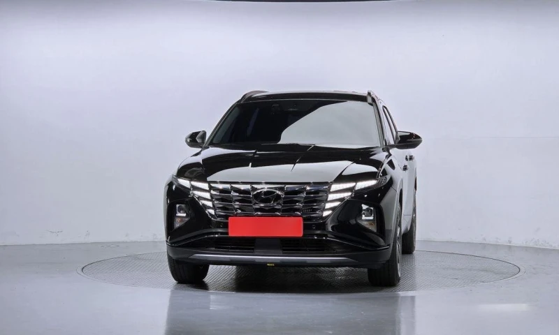 Hyundai Tucson Diesel 2.0 2WD Premium * НАЙ-ДОБРА ЦЕНА В БЪЛГАРИЯ, снимка 3 - Автомобили и джипове - 52046202