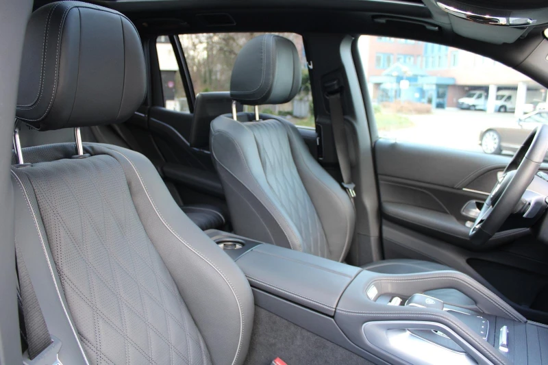 Mercedes-Benz GLS 600 MAYBACH 4-MATIC HEAD UP BURMESTER EXCLUSIVE 360, снимка 9 - Автомобили и джипове - 52239255