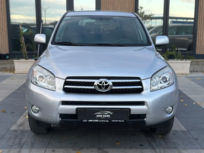Toyota Rav4 * 2.2D-4D* 4X4* СЕРВИЗНА ИСТОРИЯ* , снимка 3 - Автомобили и джипове - 52594419