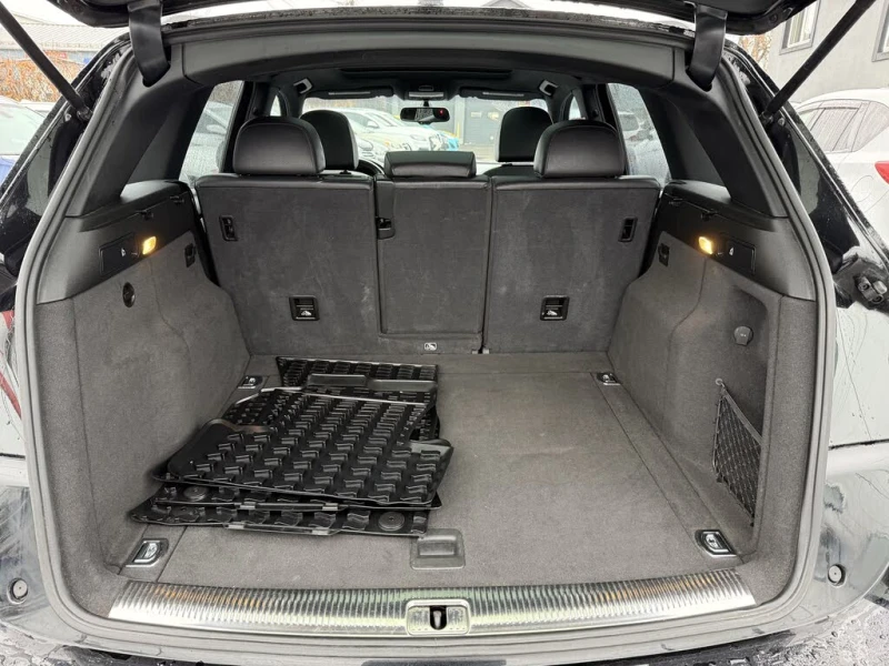 Audi Q5 2.0T Quattro Technik АвтоКредит* (ЦЕНА ДО БГ), снимка 13 - Автомобили и джипове - 52629254