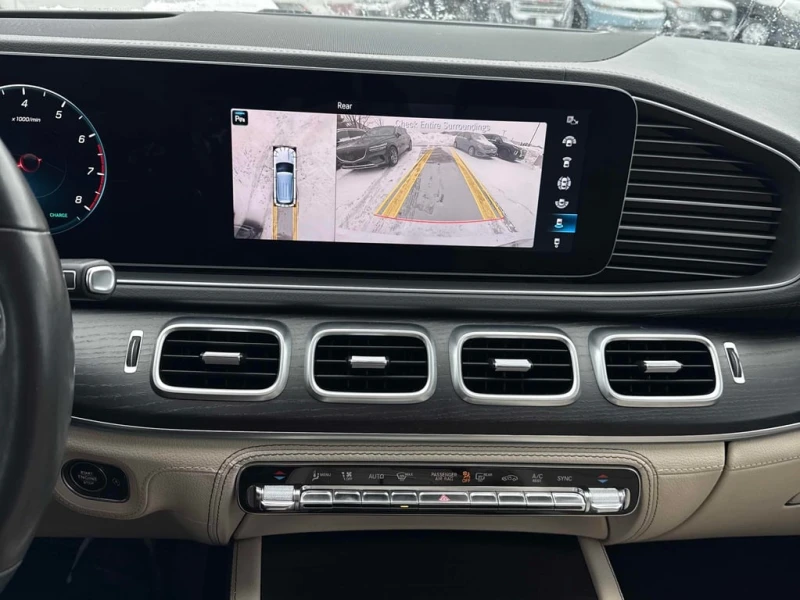Mercedes-Benz GLE 450  * CARFAX * 360 * ПАМЕТ * ПОДГРЕВ * PANO, снимка 10 - Автомобили и джипове - 53344218