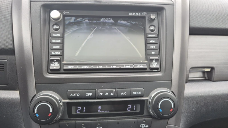 Honda Cr-v 2.2 i-CTDi  4WD 7 местна Първи собственик, снимка 13 - Автомобили и джипове - 53596763