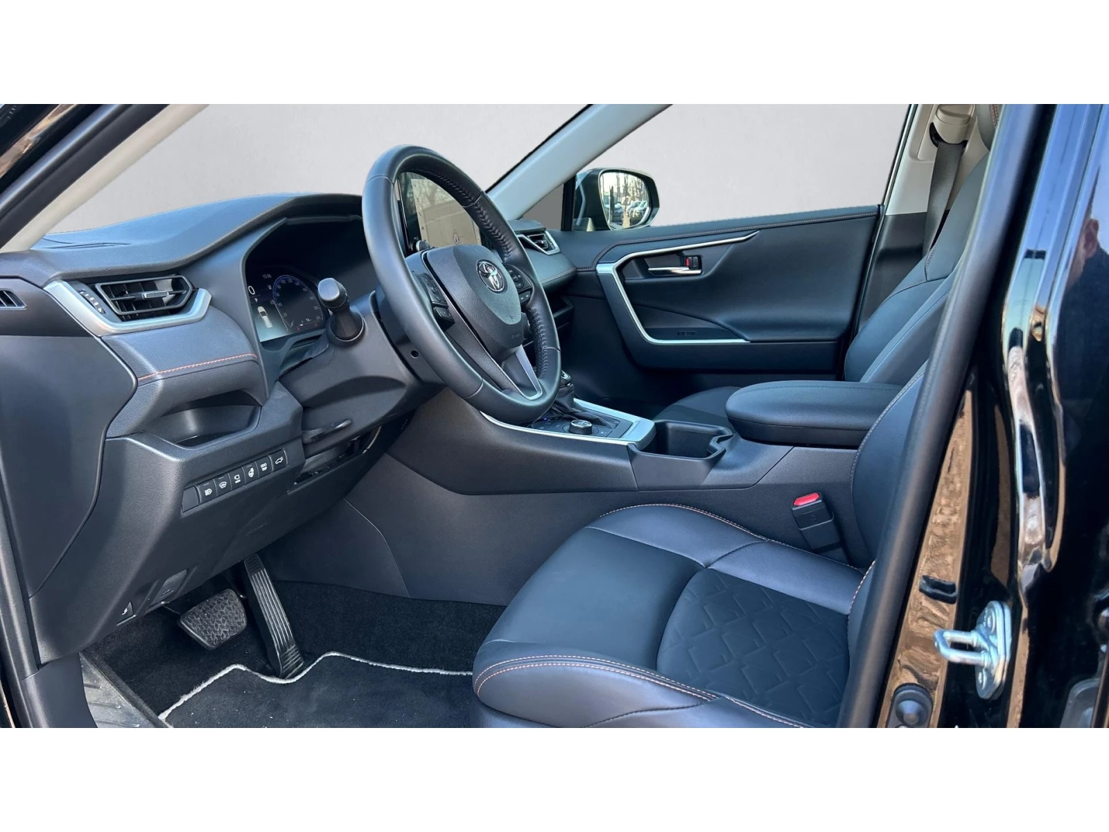 Toyota Rav4 Adventure, AWD, Hybrid, Месечна вноска от 1138 лв. - изображение 9