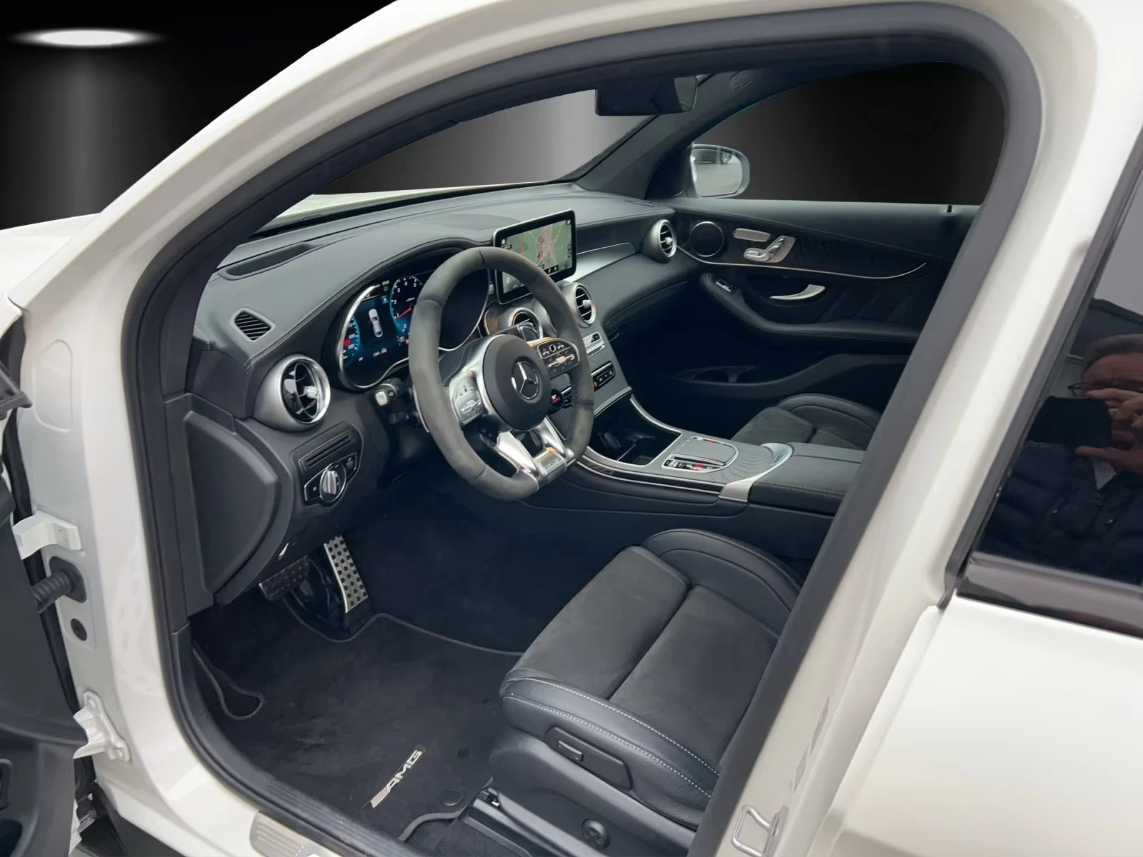Mercedes-Benz GLC 63 AMG PERF.SEATS/476HP/DISTR/AERO/HUD/360CAM/MEMO/817f - изображение 9