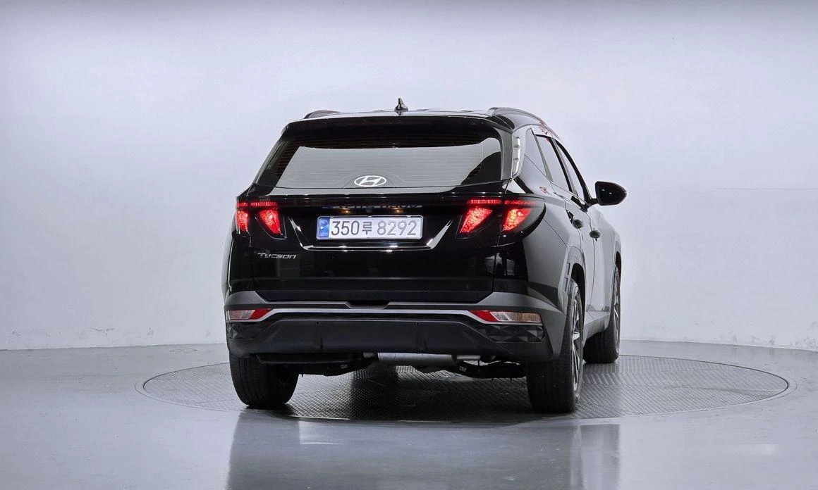 Hyundai Tucson Diesel 2.0 2WD Premium * НАЙ-ДОБРА ЦЕНА В БЪЛГАРИЯ - изображение 4