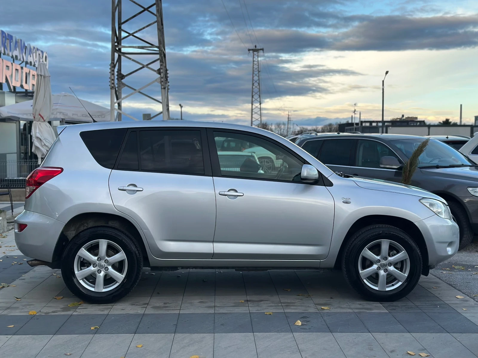 Toyota Rav4 * 2.2D-4D* 4X4* СЕРВИЗНА ИСТОРИЯ*  - изображение 7