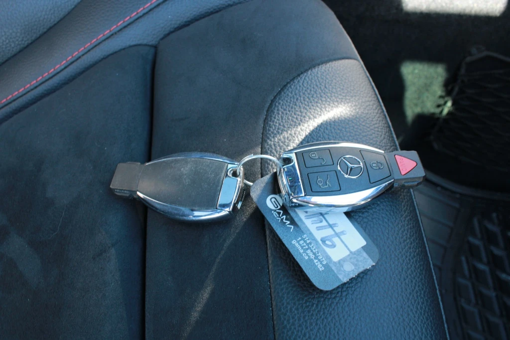 Mercedes-Benz GLC 43 AMG BURMASTER* 360* PANO* NIGHT PACK* KEYLESS GO* AMBI - изображение 5