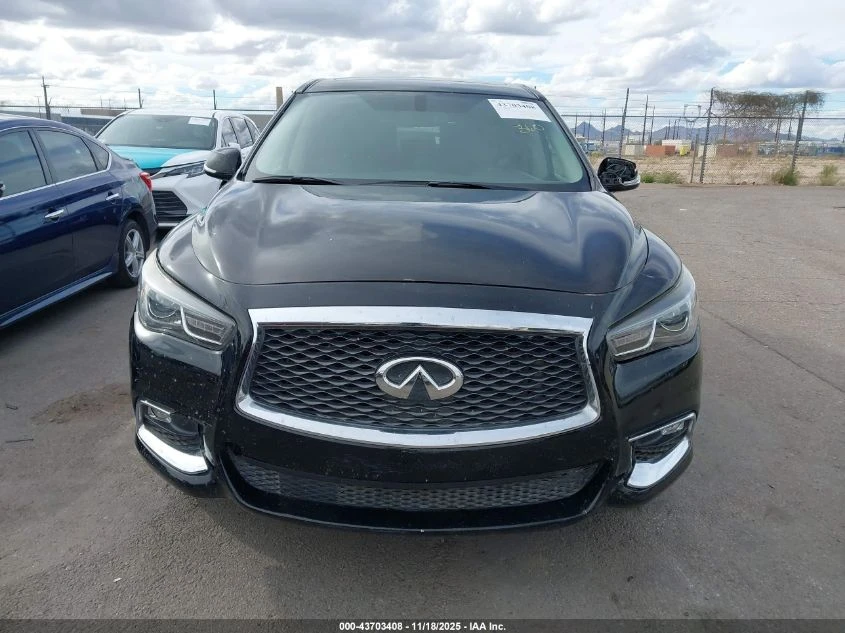 Infiniti QX60 PURE * ������ ����* CARFAX | Mobile.bg � ����������� 12