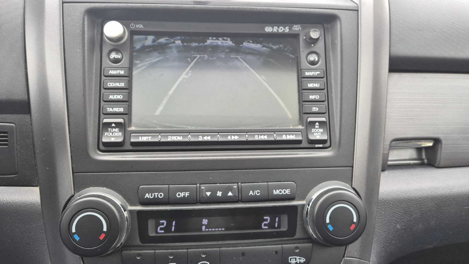 Honda Cr-v 2.2 i-CTDi  4WD 7 местна Първи собственик, снимка 13 - Автомобили и джипове - 53596763