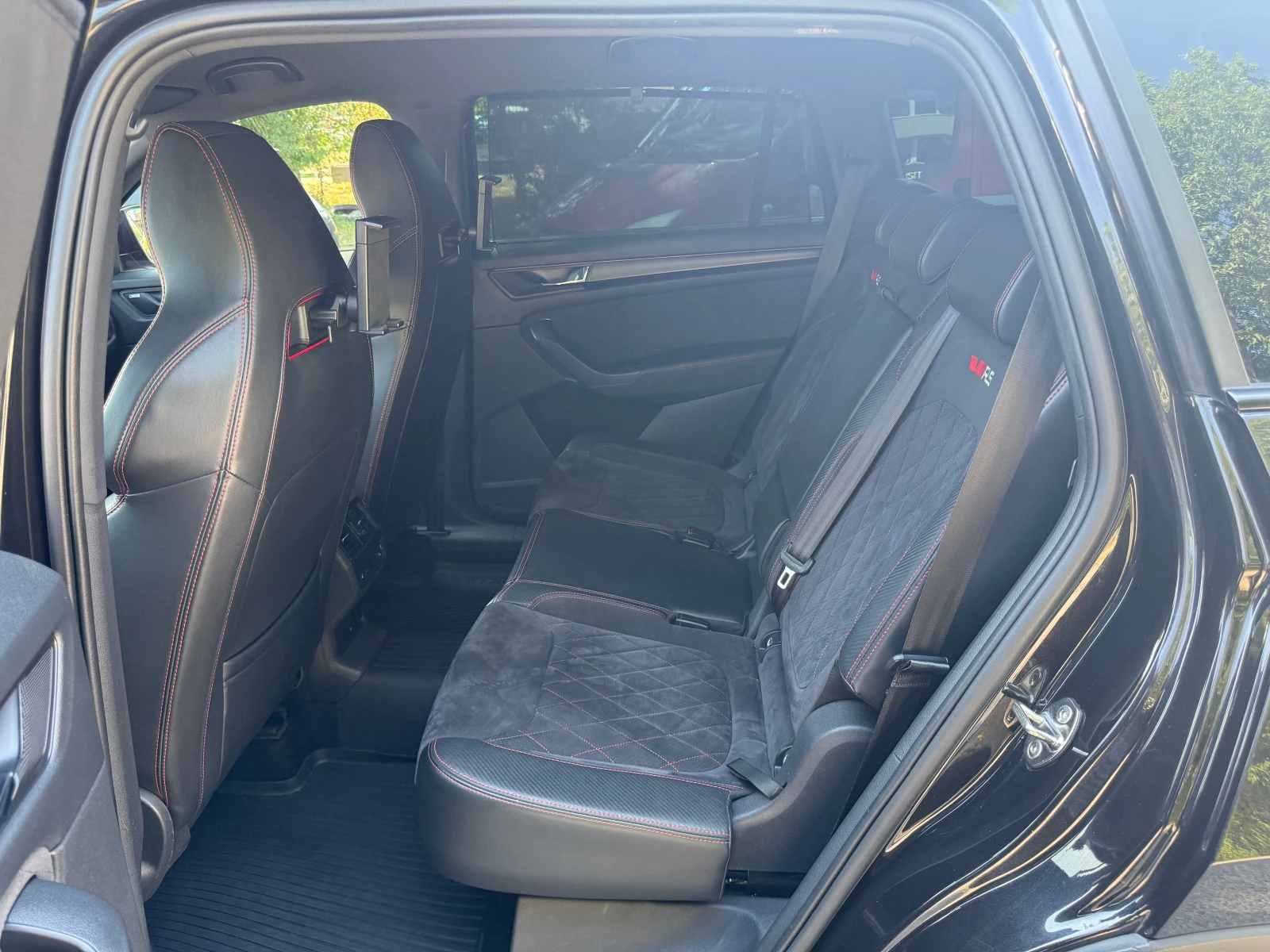 Skoda Kodiaq VRS 2.0BI-TDI 4x4 7-местен Black Edition , снимка 15 - Автомобили и джипове - 55791070