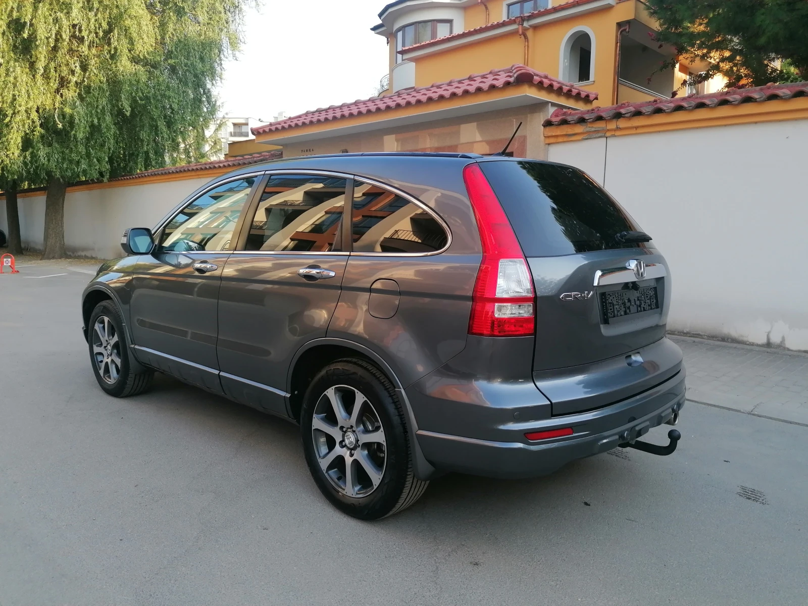 Honda Cr-v 2.0i-VTEC Панорама Камера Навигация Кожа Executive, снимка 12 - Автомобили и джипове - 55912018