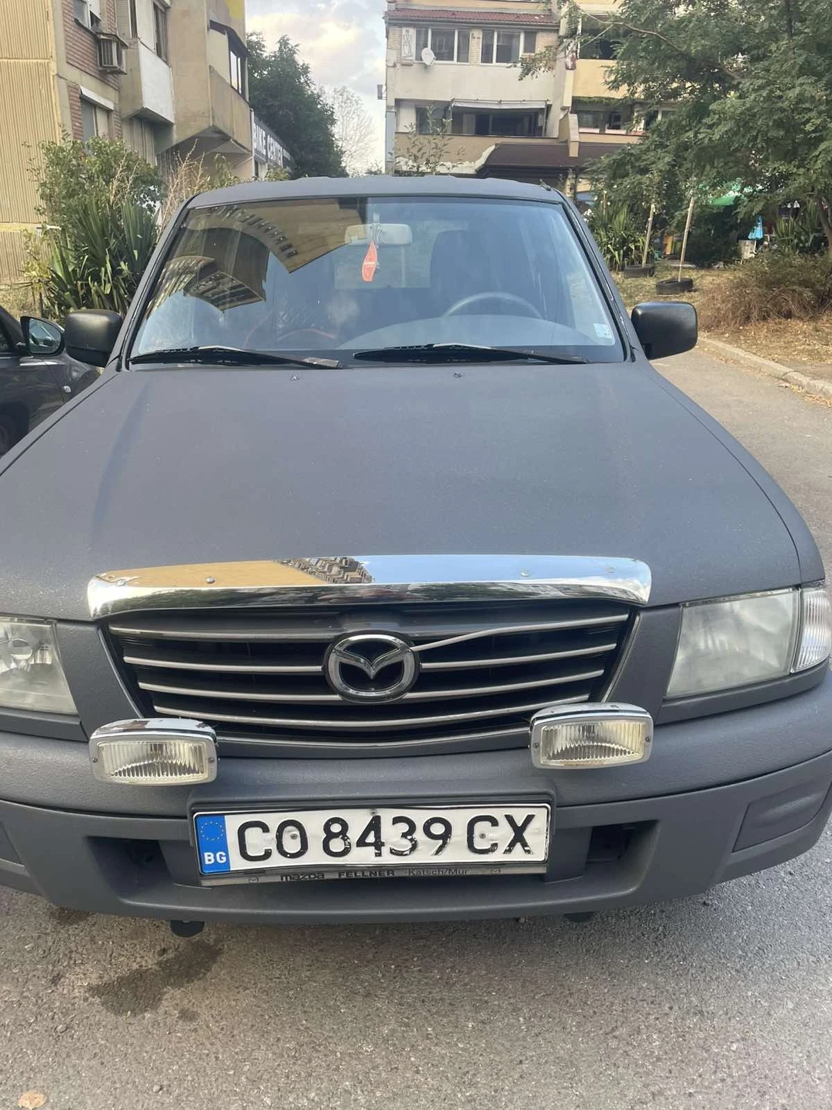 Mazda B2500