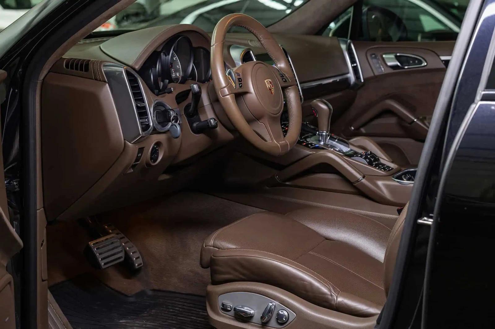 Porsche Cayenne GTS 4.8, снимка 4 - Автомобили и джипове - 56656945