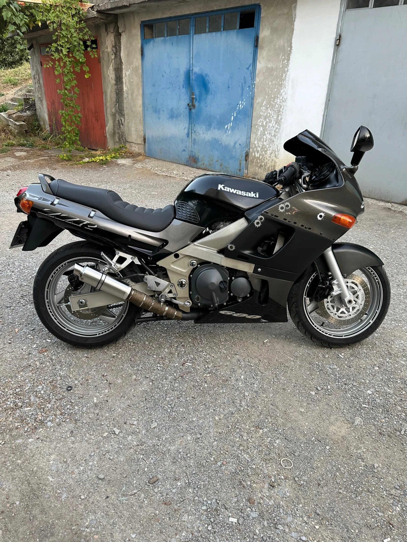Kawasaki Zzr Zzr 600 - изображение 5
