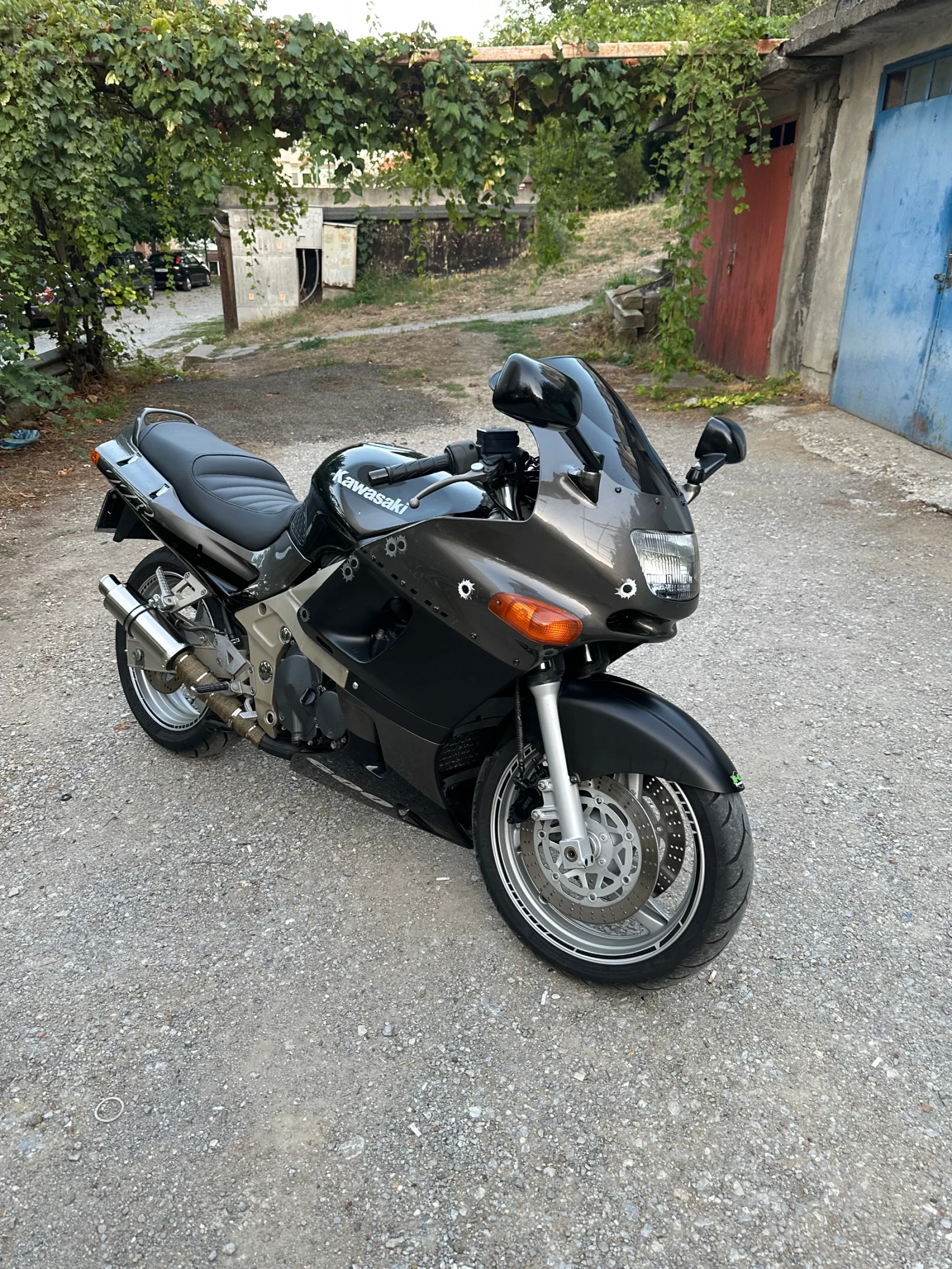 Kawasaki Zzr Zzr 600 - изображение 4
