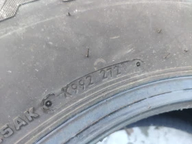Гуми Зимни 225/75R16, снимка 10