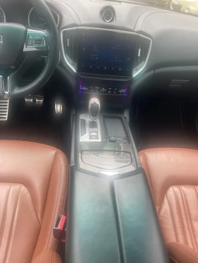 Maserati Ghibli SQ4 3.0 V6 404кс 🔝, снимка 10