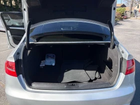 Audi A4 Рremium/CARFAX/Подгрев/Памет/Шибедах/КЛИП, снимка 10