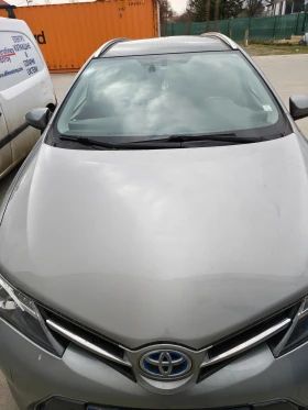 Toyota Auris Комби, снимка 4