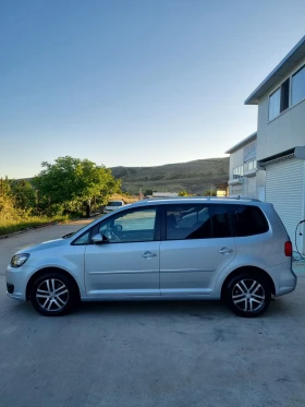 VW Touran 2.0tdi 140к.с DSG Автомат Highline Led, снимка 3