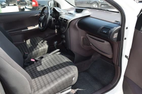 Toyota IQ 1.0* 68 kc* Автоматик* Уникална* , снимка 11