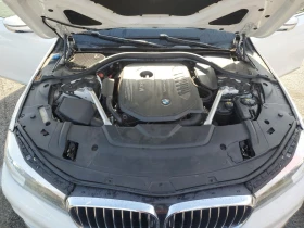 BMW 740 XI* HARMAN/KARDON* ПОДГРЕВ НА ВОЛАНА* ПАНО, снимка 11