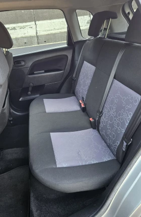 Ford Fiesta 1.2 i Dura Tec - 4700 лв. - 47648751 16