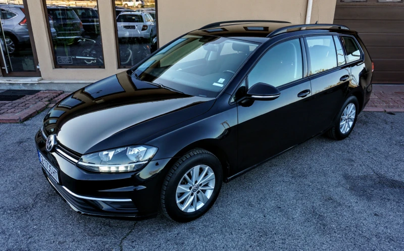 VW Golf 1.6 TDI VARIANT, снимка 1 - Автомобили и джипове - 34732914