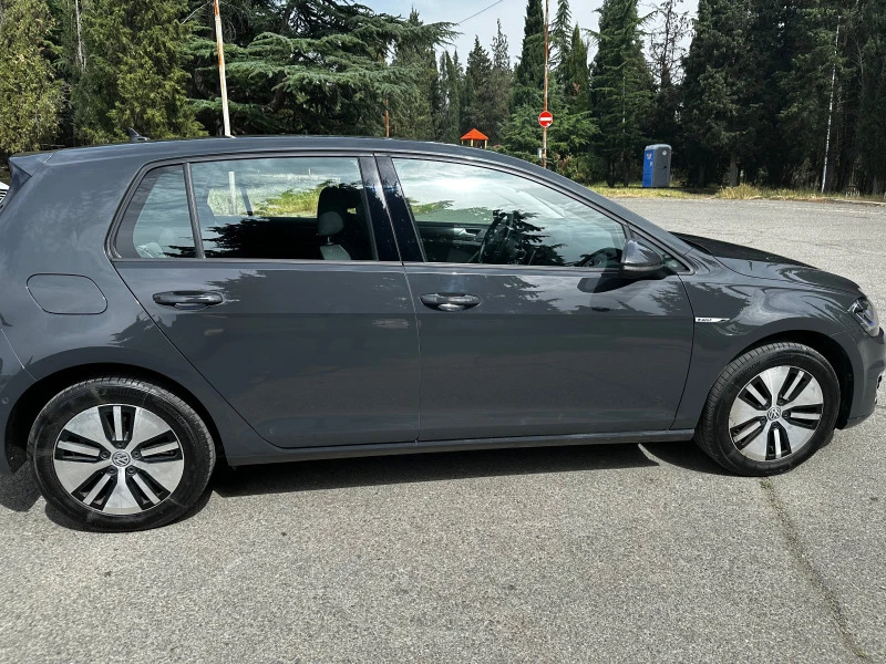 VW Golf e, снимка 2 - Автомобили и джипове - 46934911