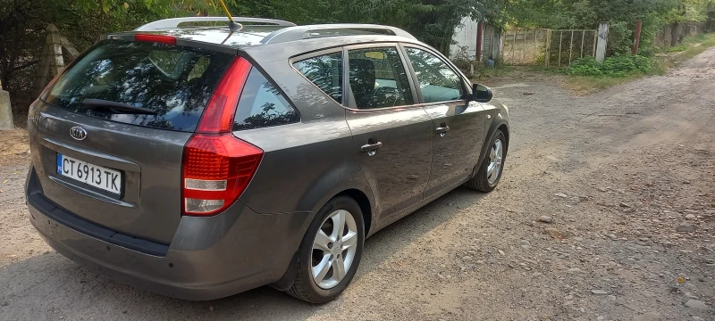 Kia Ceed SW Facelift 1, 4 16w (105 кс.) 2012г 157 500км., снимка 4 - Автомобили и джипове - 47156791