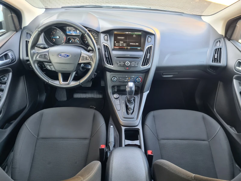 Ford Focus 2.0TDCI Automatik, снимка 9 - Автомобили и джипове - 49065408