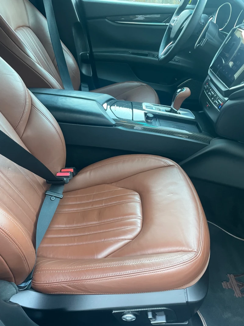 Maserati Ghibli SQ4 3.0 V6 404кс 🔝, снимка 13 - Автомобили и джипове - 52381975