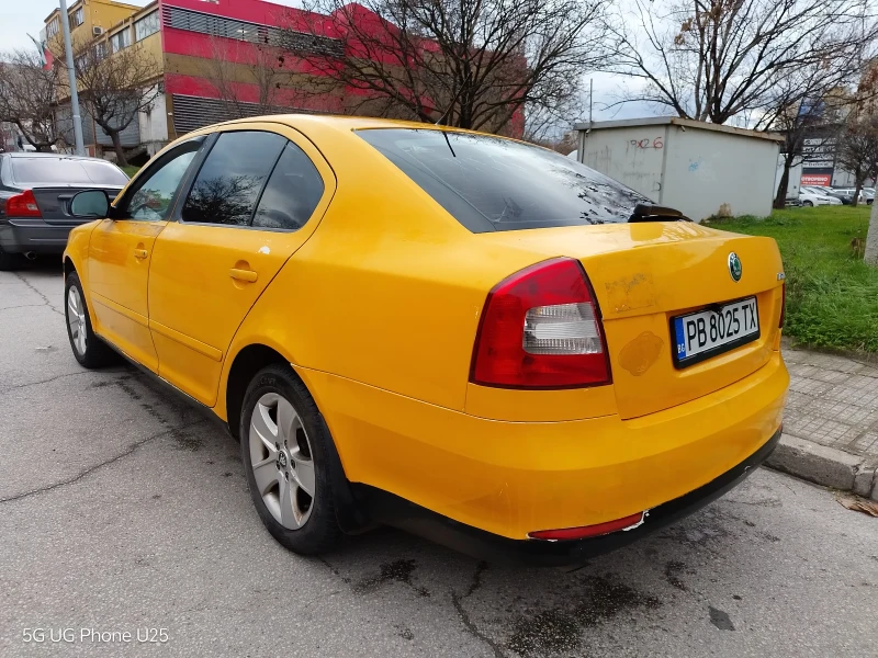 Skoda Octavia 1.6Gaz, снимка 5 - Автомобили и джипове - 53181385