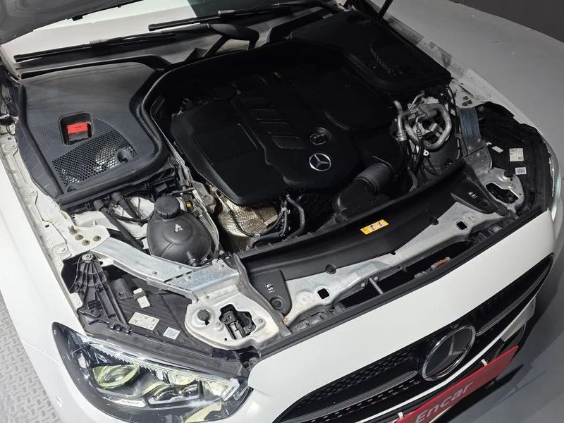 Mercedes-Benz E 220 E220d 4MATIC AMG Line| 194к.с.| ВКЛ.ТЕХНОТЕСТ, снимка 6 - Автомобили и джипове - 55191190