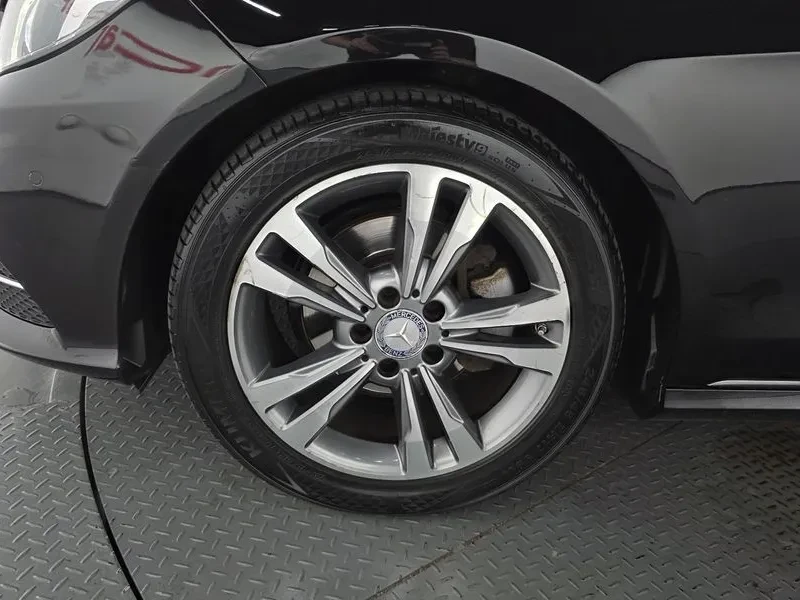 Mercedes-Benz E 220 BlueTEC - САМО 30% АВАНС, снимка 15 - Автомобили и джипове - 55800258