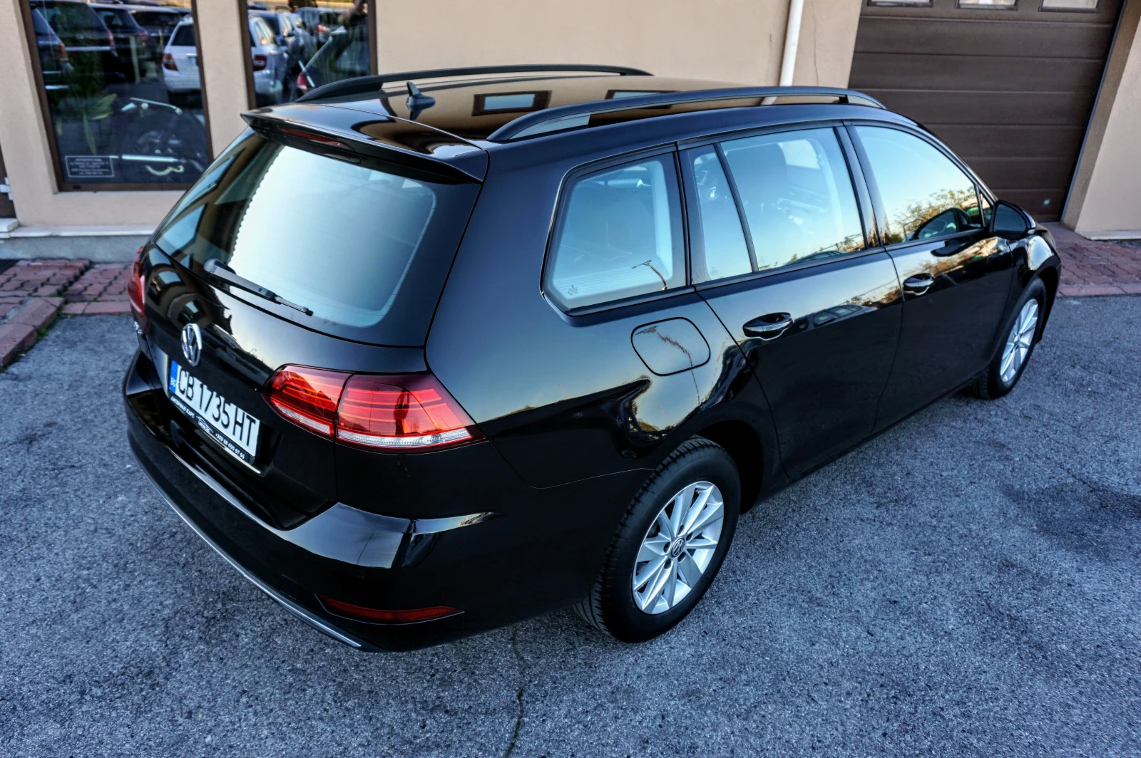 VW Golf 1.6 TDI VARIANT - изображение 3