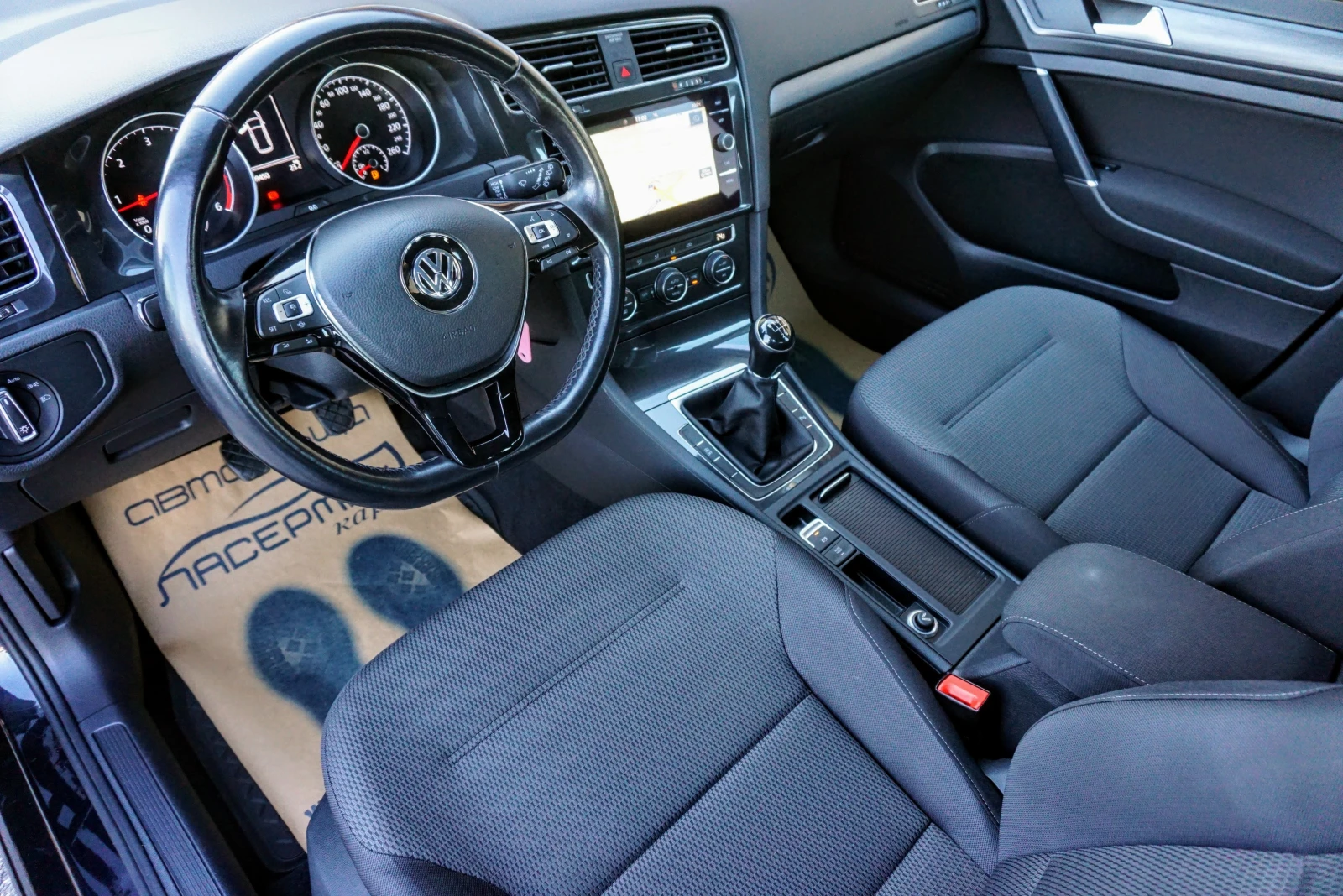 VW Golf 1.6 TDI VARIANT - изображение 8