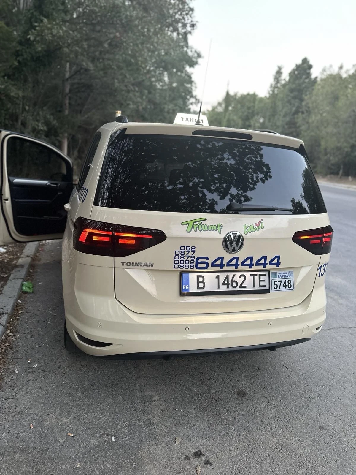 VW Touran 2.0 TDI - изображение 3