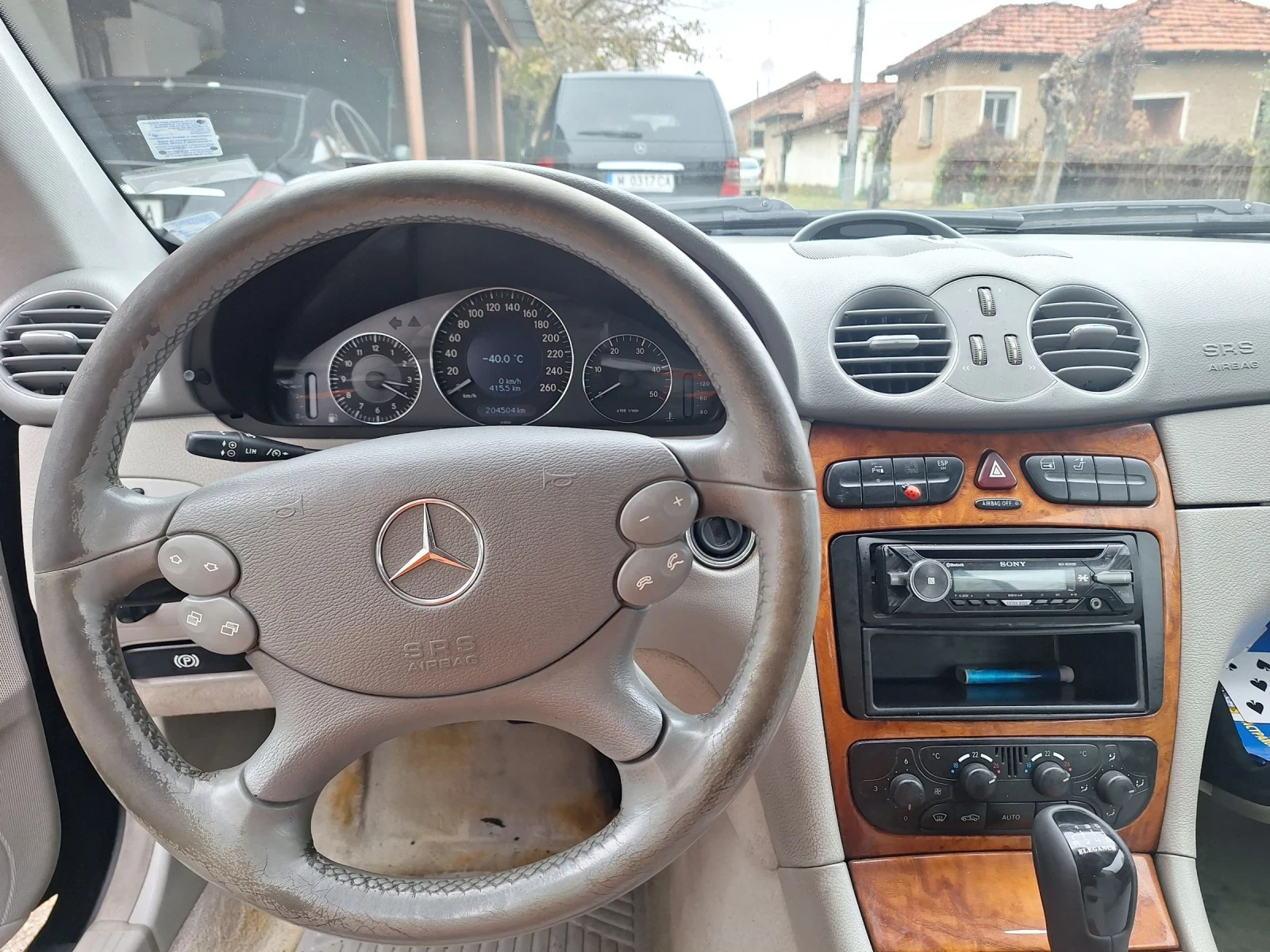 Mercedes-Benz CLK 270cdi  - изображение 9